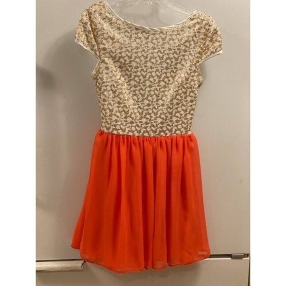 B Darlin Juniors Peach & Gold Sequin Party Dress - Picture 1 of 2